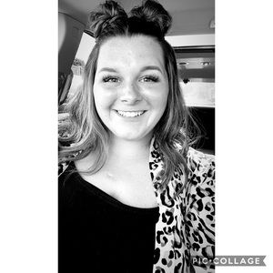 Meet your Posher, Brooke